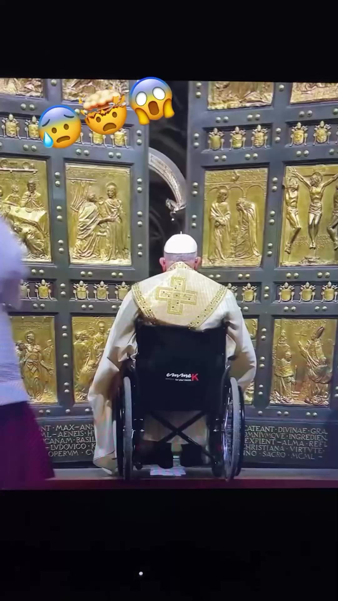 Qanon Pope 1